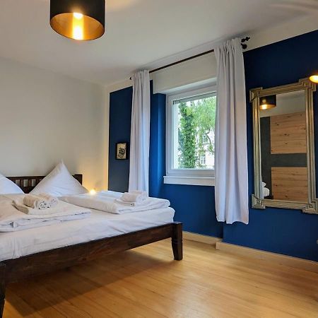 65Qm Altbaucharme Mit Zwei Balkonen Apartment Karlsruhe Exterior foto