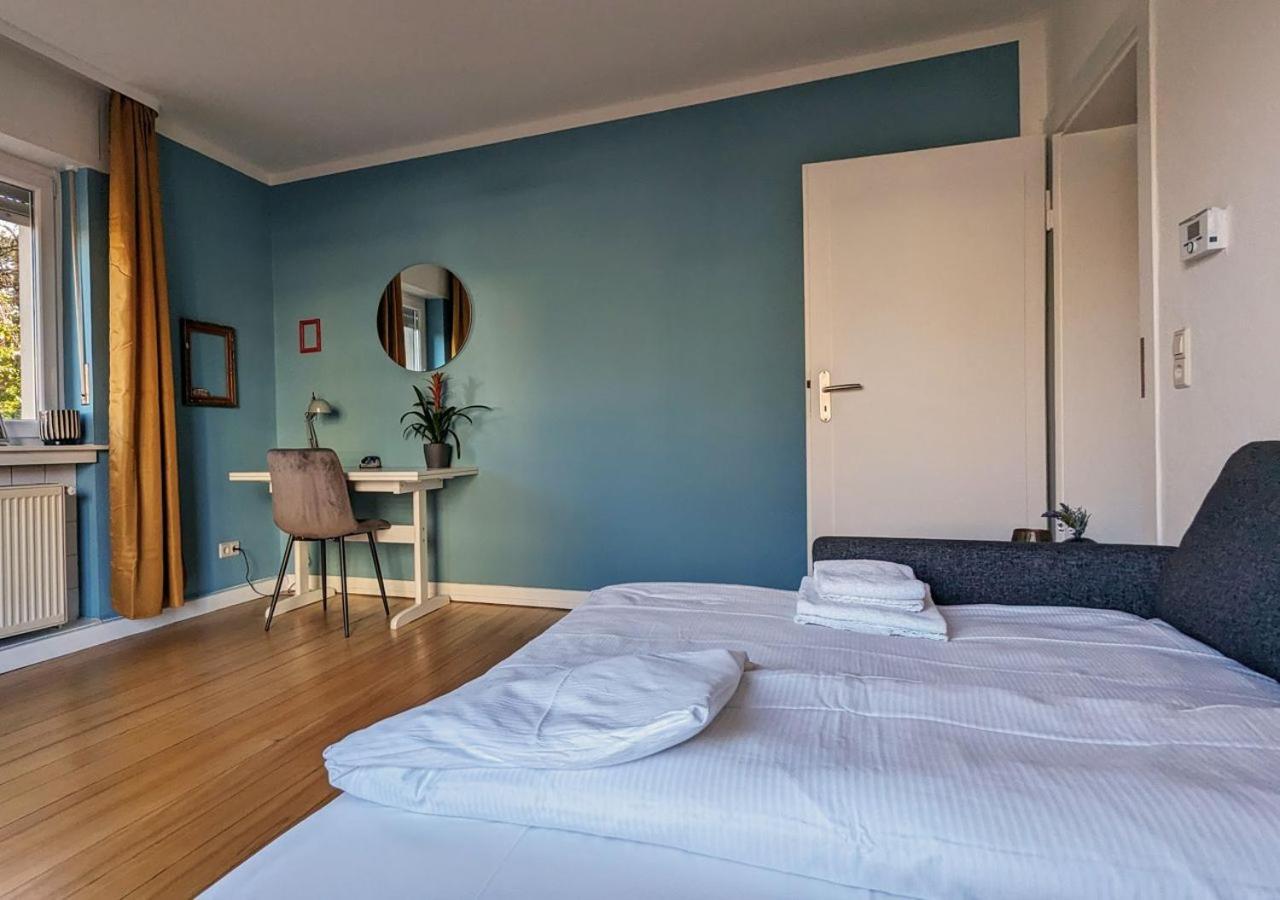 65Qm Altbaucharme Mit Zwei Balkonen Apartment Karlsruhe Exterior foto
